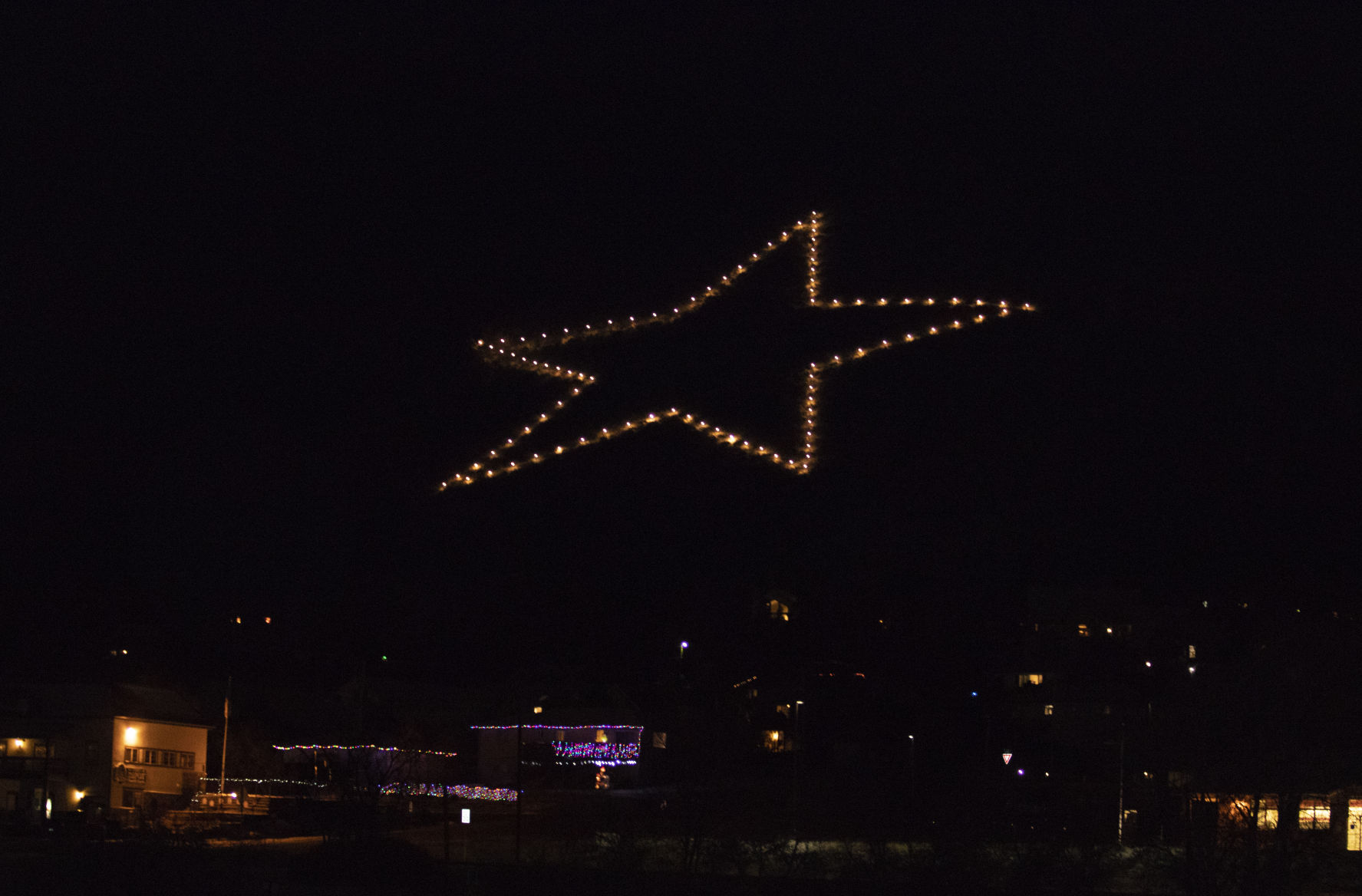 Palmer Lake community celebrates holiday season with Palmer Lake star lighting, chili supper